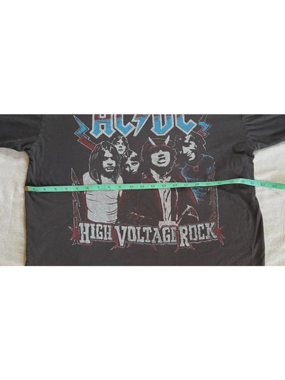 Vintage AC/DC Mens Graphic T Shirt Lg Short Sleeve High Voltage Rock Band - Picture 4 of 4